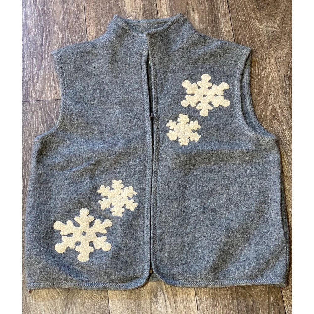 Vintage Women's Grey Snowflake Holiday Vest Size M Boiled Wool Full Zip Tassel